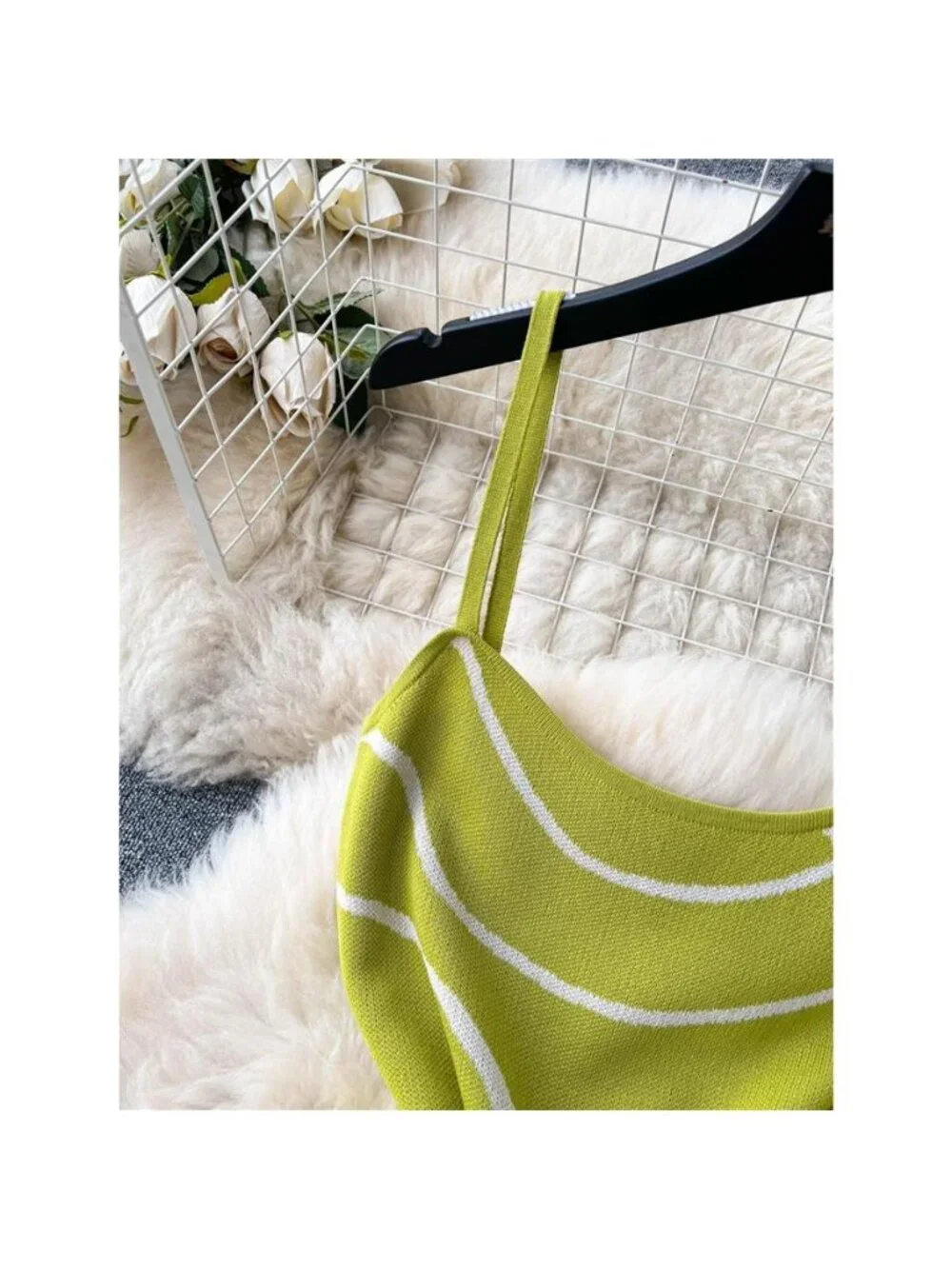 Wave Pattern Knit Midi Dress